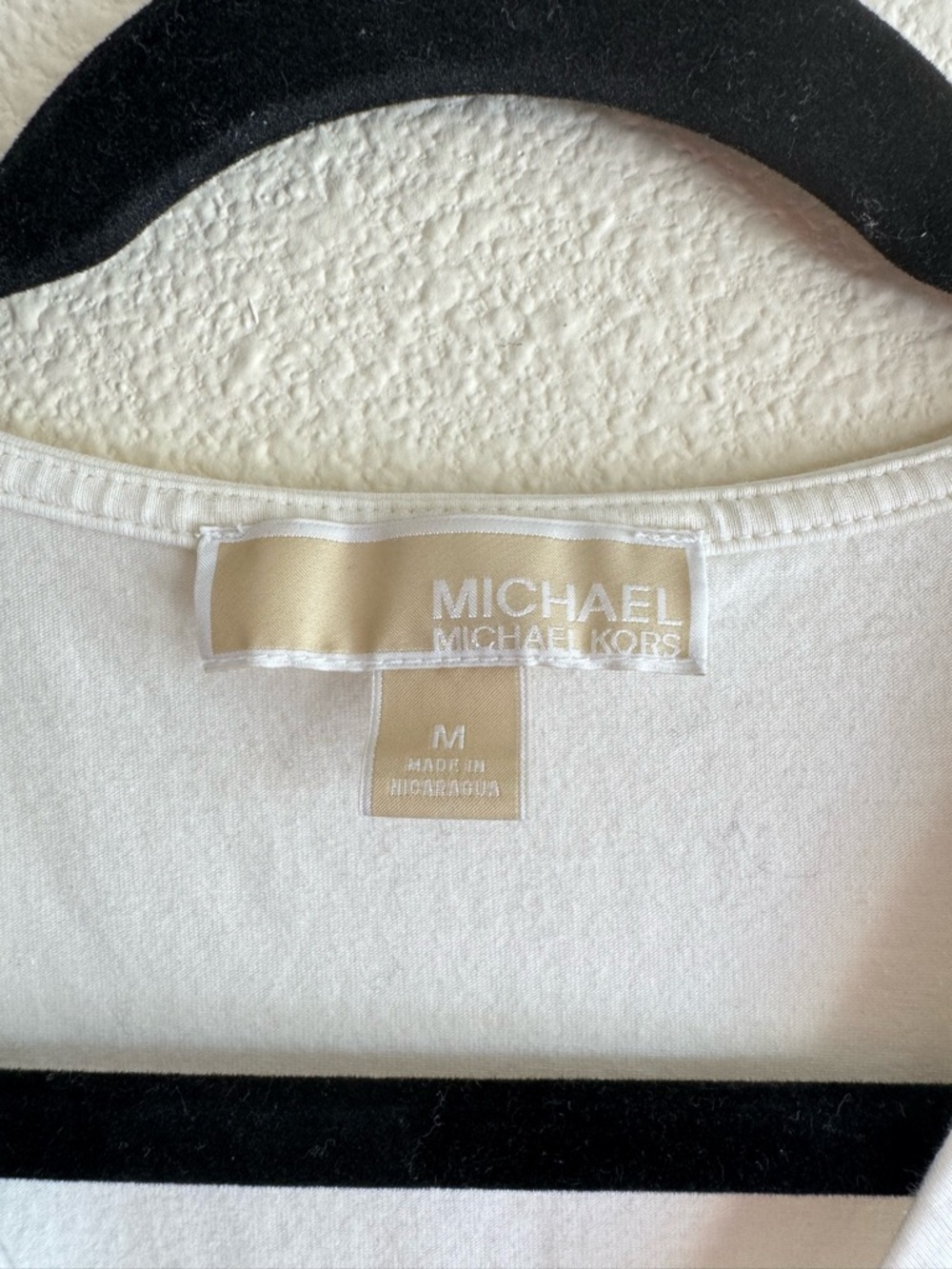 Michael Kors Long-Sleeve Ruched V-Neck Top with Front Zip - Picture 3 of 4